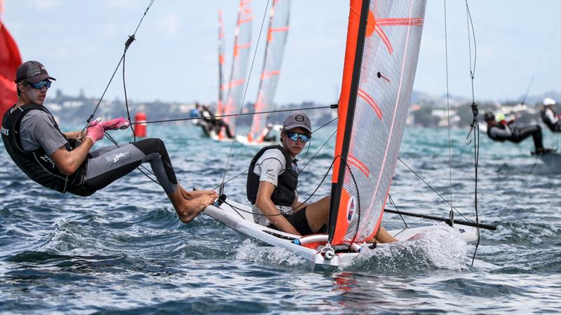 George Lee-Rush and Seb Menzies - 29er - Oceanbridge NZL Sailing Regatta - Day 4 - Takapuna BC February 20, 2022 - photo © Richard Gladwell - Sail-World.com/nz