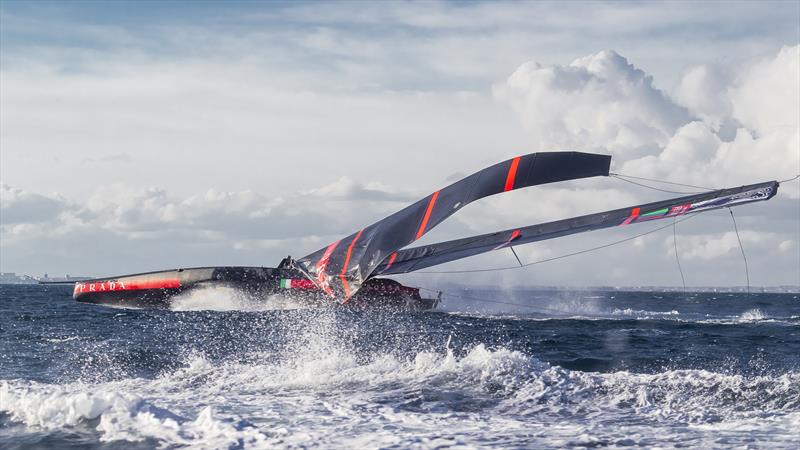 Luna Rossa drops her rig while training off Cagliari, Sardinia - January 2020 - photo © Carlo Borlenghi / Luna Rossa