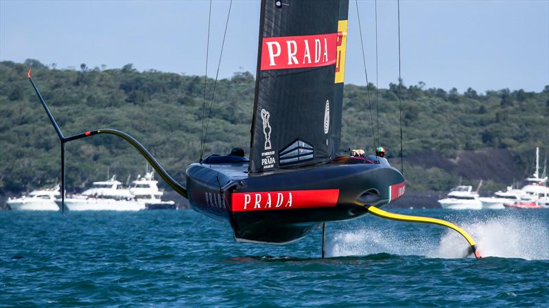 Luna Rossa approaches Mark 3 - Race 1 - Prada Cup Final - Day 1 - February 13, - America's Cup 36 photo copyright Richard Gladwell / Sail-World.com taken at Circolo della Vela Sicilia and featuring the AC75 class