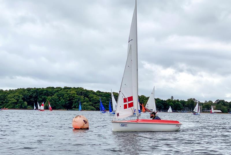 Richard Smallwood trophy at Frensham - photo © Grahame Pembleton