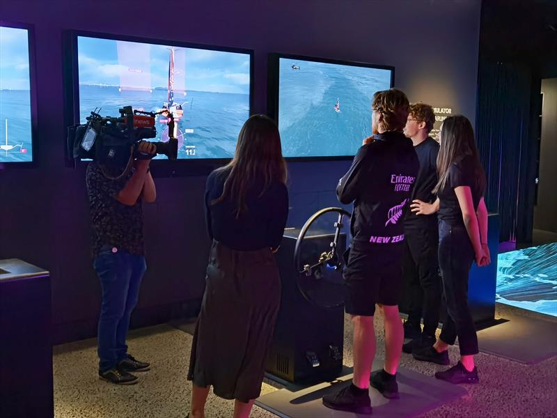 ETNZ skipper, Peter Burling gives ome tuition on the ETNZ simuklatoSpark 5G Race Zone - September 28, 2020, Emirates Team NZ base, Auckland - photo © Richard Gladwell / Sail-World.com