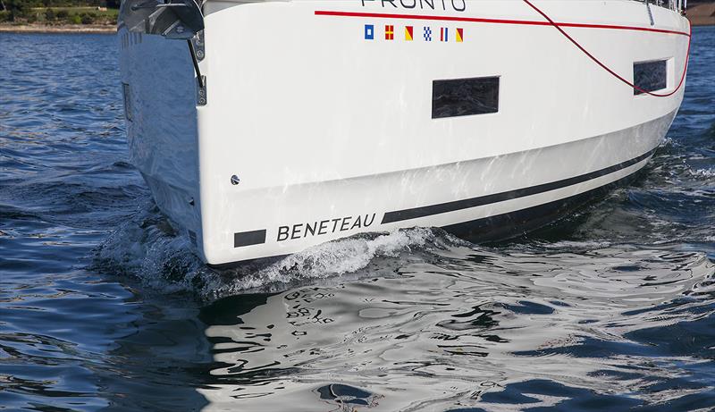The knuckle is out when static, and the entry is finer than others for both manoeuvrability and seakeeping - Beneteau Oceanis 40.1 - photo © John Curnow