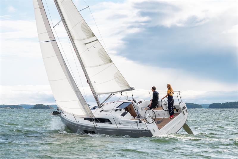 Oceanis 30.1E - photo © Beneteau