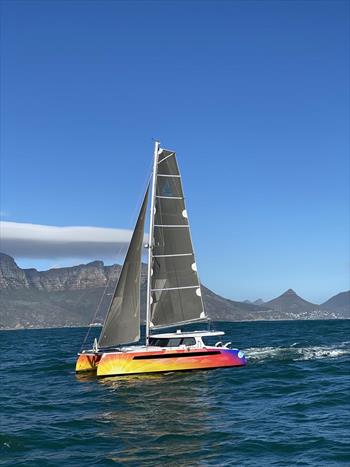 balance catamarans 482