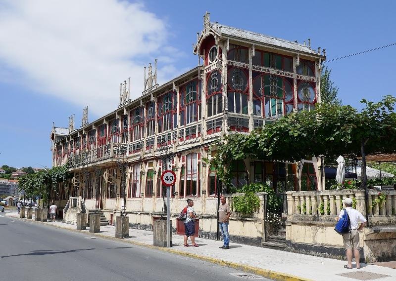 Art Deco building in Sada - photo © SV Taipan