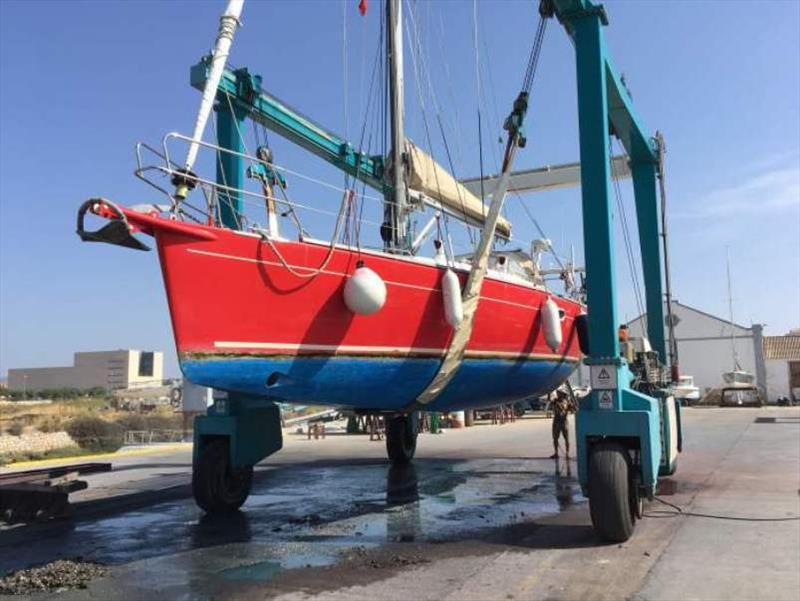 Red Roo in the Travel Hoist photo copyright SV Red Roo taken at  and featuring the Cruising Yacht class