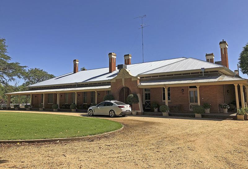 Jeanne is a descendant of the Falkiner Sheep grazing clan - this is the homestead her father grew up in at Boonoke North NSW. - photo © Jeanne Socrates