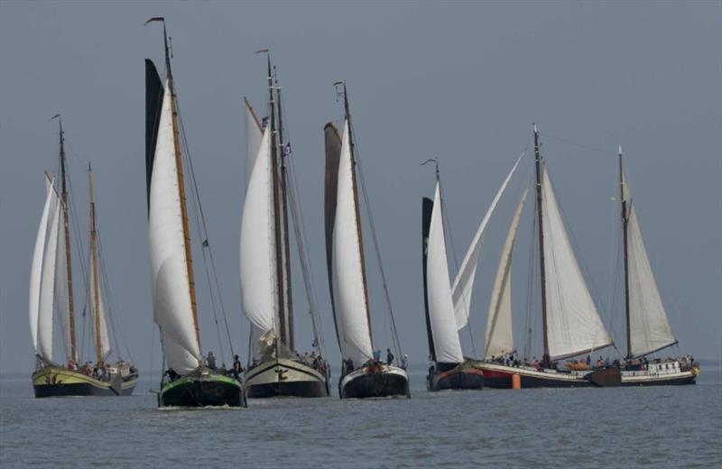 Skipper Brown Fleet - photo © E.J. Bruinekool Fotografie
