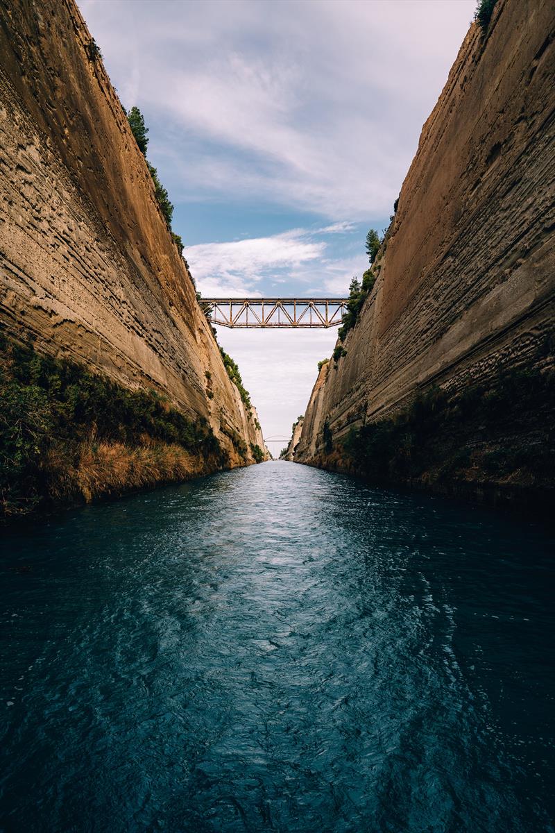 Corinth Canal - photo © Oguzhan Tosun