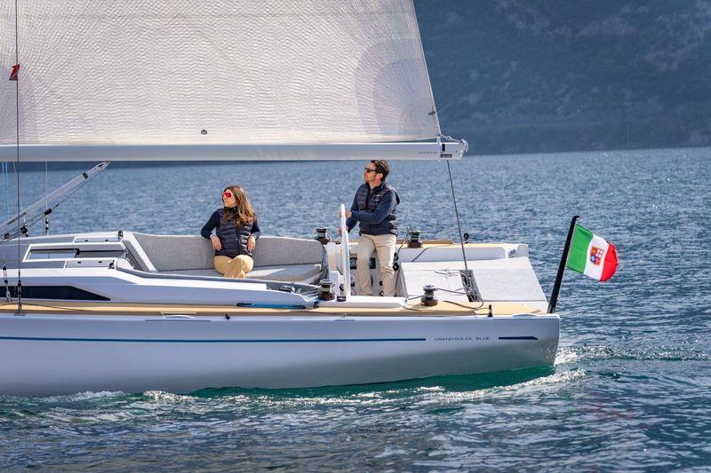 Grand Soleil Blue - photo © Gianluca Naphtalina Camporesi