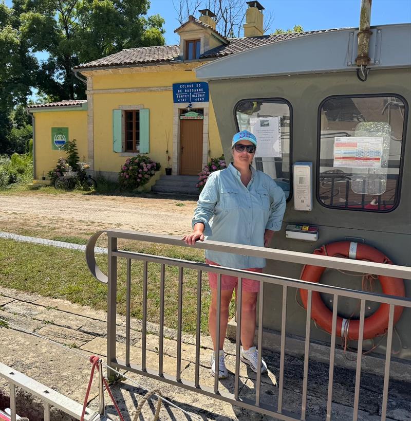 Maree being lock keeper – activating the lock - photo © SV Red Roo