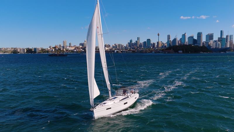 Catalina 426 photo copyright Performance Cruising Yachts taken at  and featuring the Cruising Yacht class