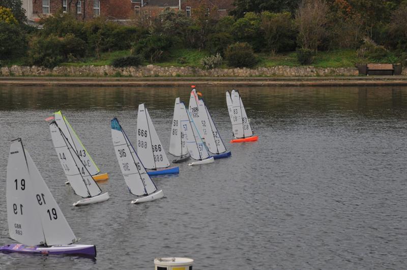 DF95 Met and Southern Travellers Series final event at Eastbourne photo copyright Terry Connell taken at Eastbourne & District Model Yacht Club and featuring the DF95 class