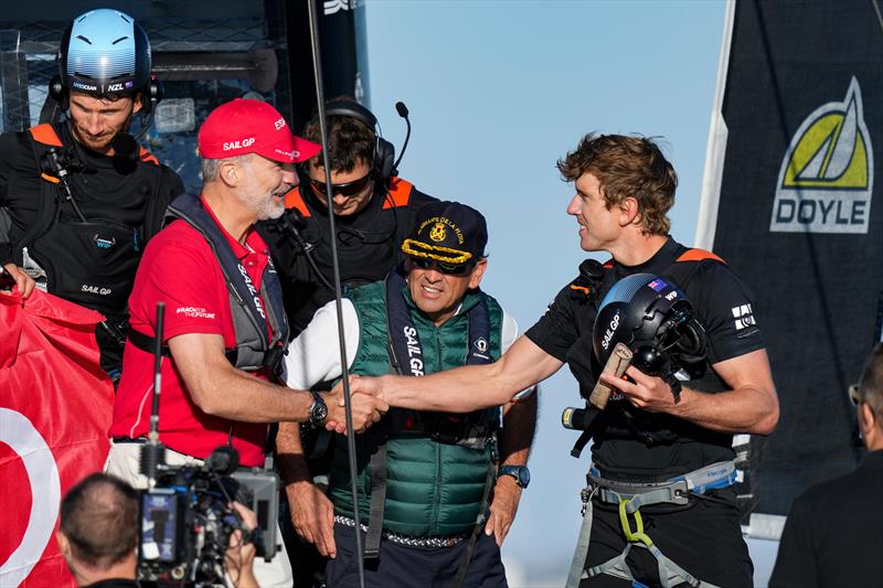 His Majesty King Felipe VI shakes hands with Peter Burling, Co-CEO and helmsman of New Zealand SailGP Team, as he presents the Juan Sebastin de Elcano Trophy to the New Zealand SailGP Team. - photo © Bob Martin/SailGP