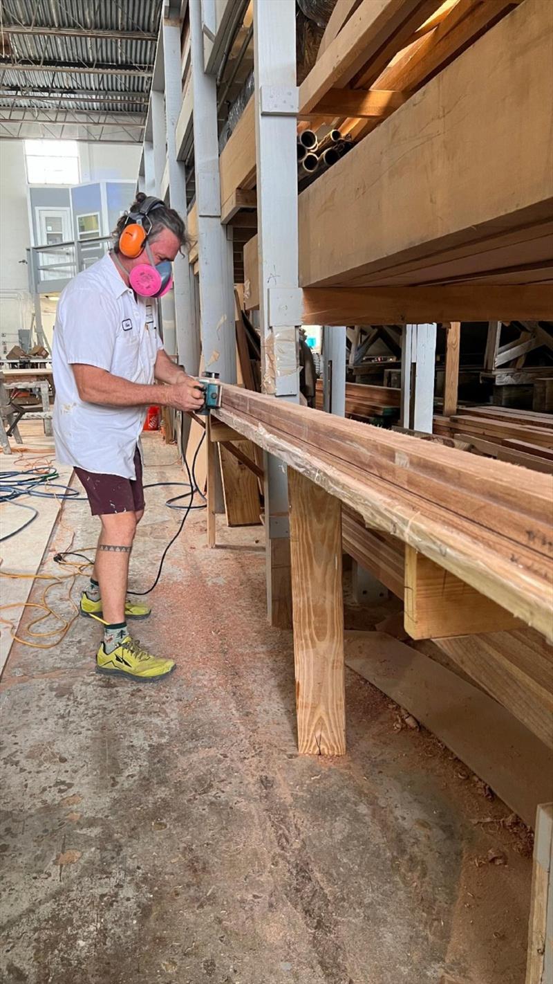 Glenn shaping Hull #7 bilge rails - photo © Michael Rybovich & Sons