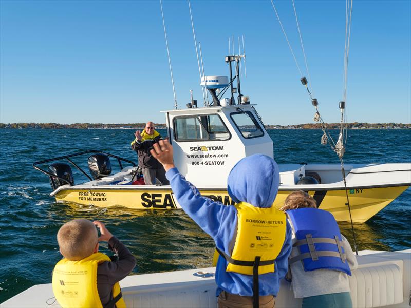 Boating safety tips by Sea Tow Foundation - photo © Sea Tow Foundation