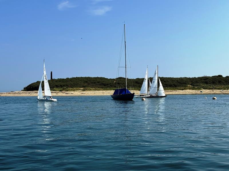 Bembridge Illusion Woodford Long Distance - photo © Laurence Blackburn