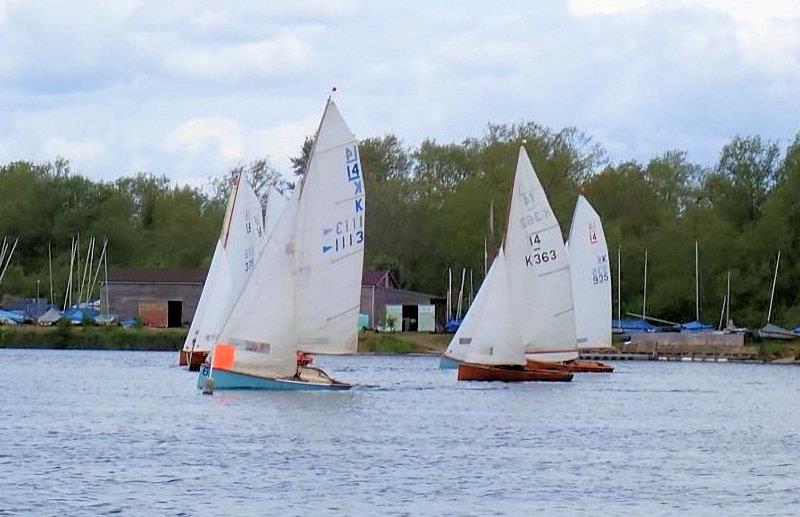 Vintage and Classic International 14 open meeting at Rickmansworth - photo © Vinny Francis