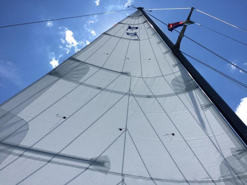 Batten installation and tensioning instructions for all sailors - photo © North Sails
