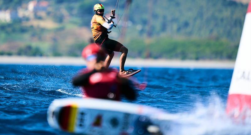 Jan Voester [GER] leading Gian Stragiotti [SUI] around the mark - 2024 Formula Kite Youth Worlds - photo © IKA media/ Robert Hajduk