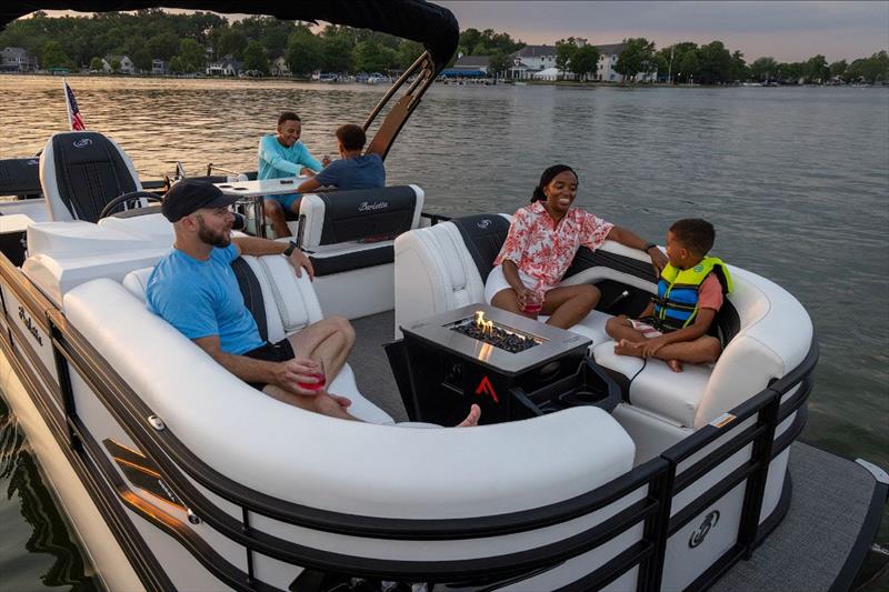 The Floating Flame firepit - photo © Floating Flame