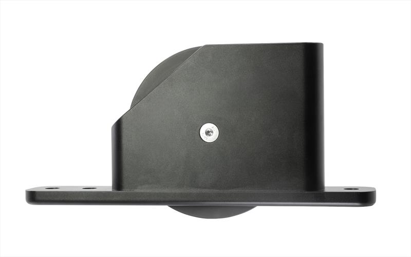 RF145711A side view - photo © Ronstan International