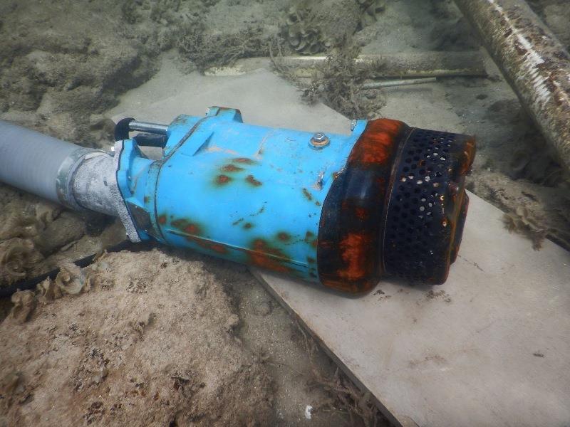 The submersible pump running underwater - photo © Freedom and Adventure / Andrew and Clare Payne
