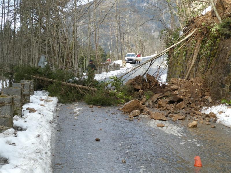 Small Landslide which upon our return was larger with the embankment collapsing - The Adventures of Zil Kale (Kale = Castle) - photo © SV Red Roo