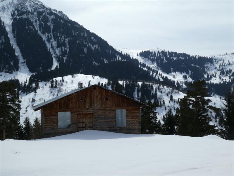 As close as we got to Dark Lake - 7km shy in deep snow photo copyright SV Red Roo taken at 