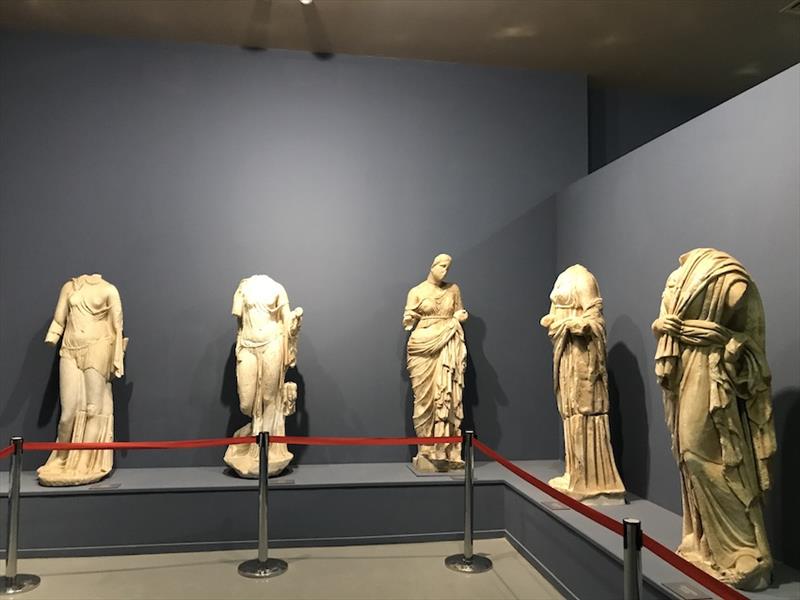 Ephesus Museum - Bodies - photo © SV Red Roo