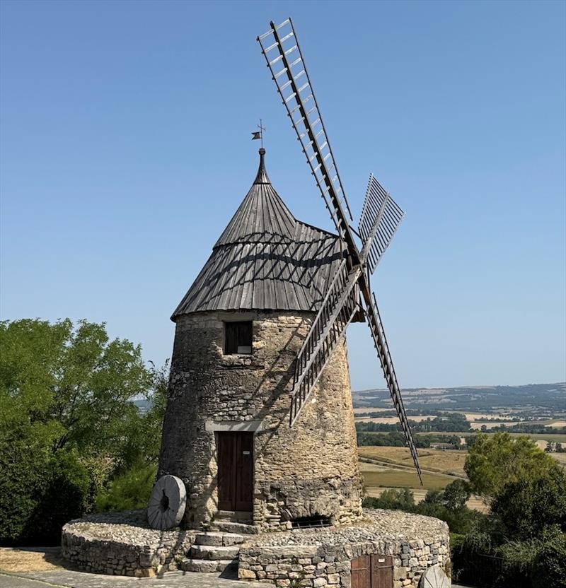 Castelnaudary - photo © SV Red Roo