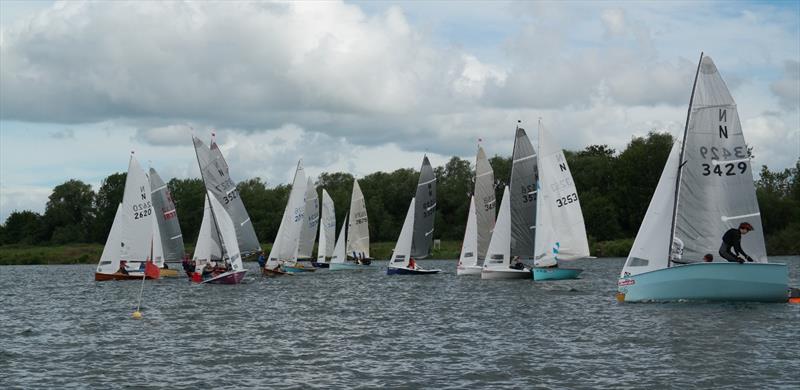 Sunday Rcae 1 start - photo © Gilly Horner