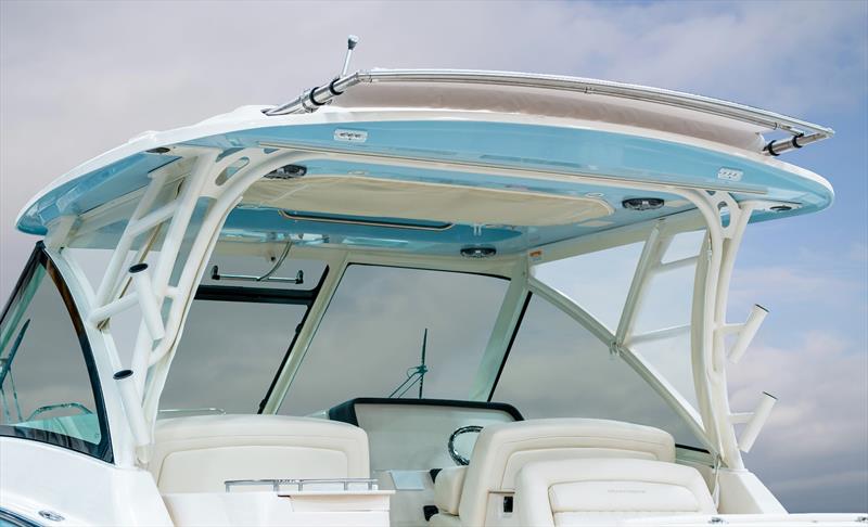 Freedom 325 hardtop - 32 foot Dual Console - photo © Grady-White
