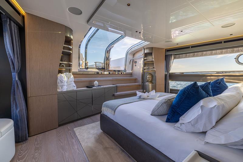 100 Yacht - photo © Sunseeker International