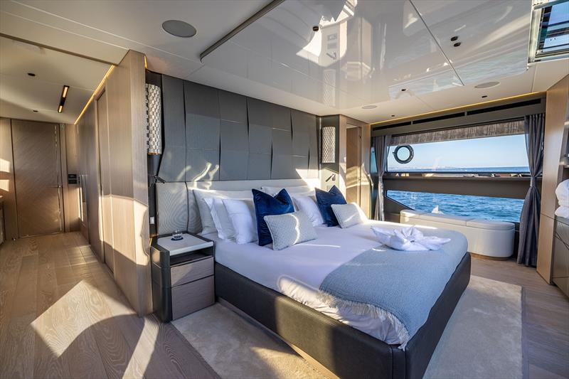 100 Yacht - photo © Sunseeker International
