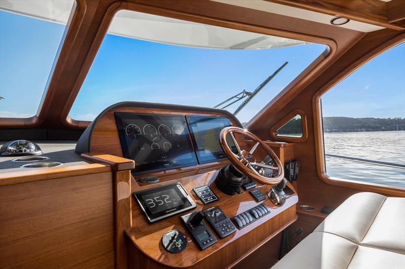 Palm Beach 55 - photo © Donna Meares