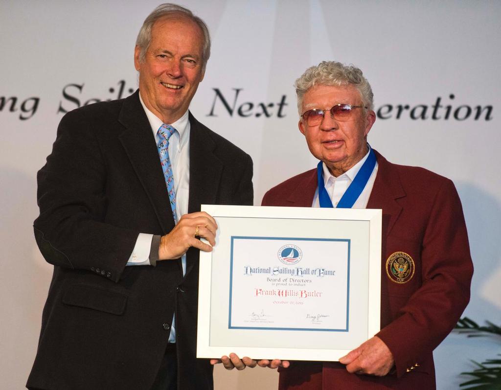 NSHOF President Gary Jobson and Inductee Frank Butler. © NSHOF/Jack Hardway