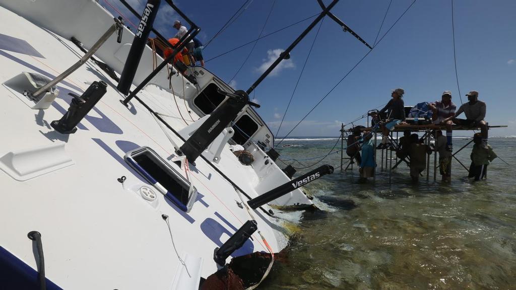 December 19, 2014. Team Vestas Wind salvage operation begins in St Brandon Island - Mauritius. © Shane Smart/Volvo Ocean Race http://www.volvooceanrace.com