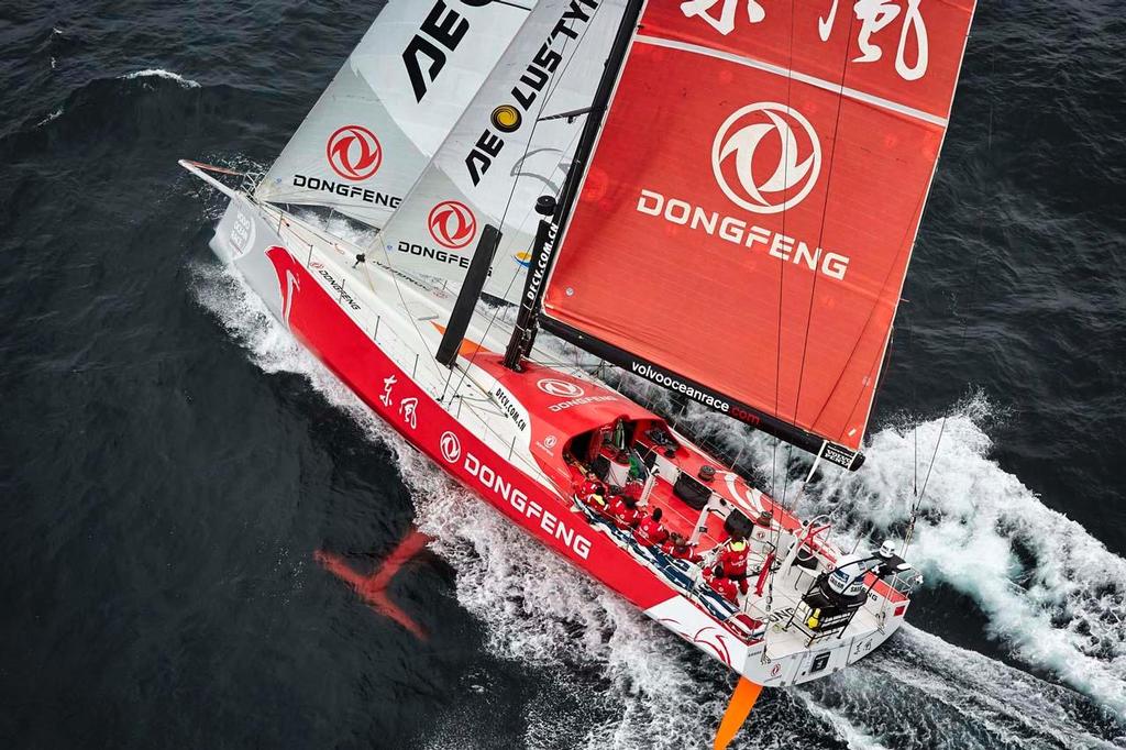 Full speed ahead ©  Benoit Stichelbaut / Dongfeng Race Team
