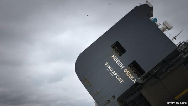 The ship is 51,000 tonnes and was only one third full - Hoegh Osaka ran aground. © Getty Images