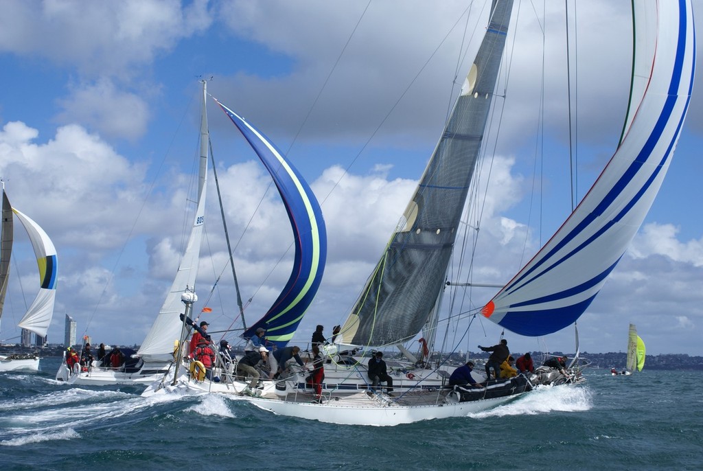 Start 2009 HSBC Coastal Classic © Richard Gladwell www.photosport.co.nz