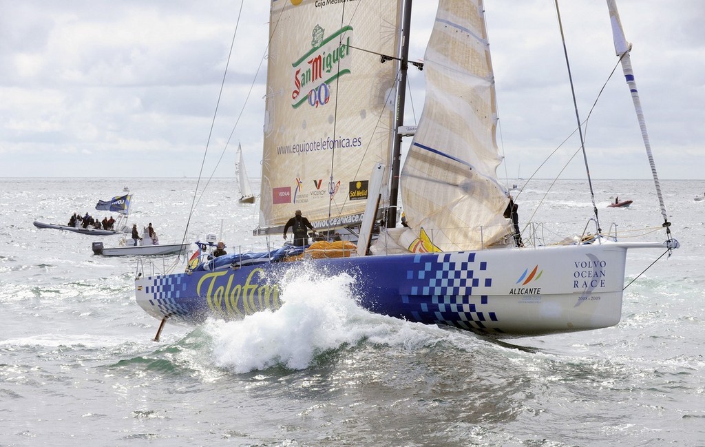 Telefonica Blue run aground the start of leg 9 from Marstrand to Stockholm<br />
<br />
They hit rocks while racing at approximately 14 knots of boatspeed. After 2 hours of attempts by pilot boats and the coastguard, the boat was finally freed and has made its way back to MArstrand for a full inspection © Rick Tomlinson/Volvo Ocean Race http://www.volvooceanrace.com