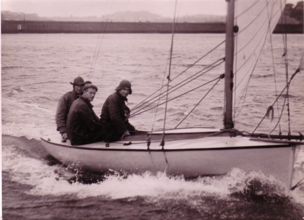 Jack Gladwell (right) Reg Gladwell (helm) © Gladwell Collection richardgladwell.com