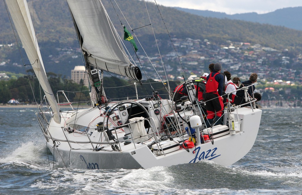 Chris Bull’s Jazz nears Hobart - Rolex Sydney Hobart Yacht Race 2010 © Crosbie Lorimer http://www.crosbielorimer.com