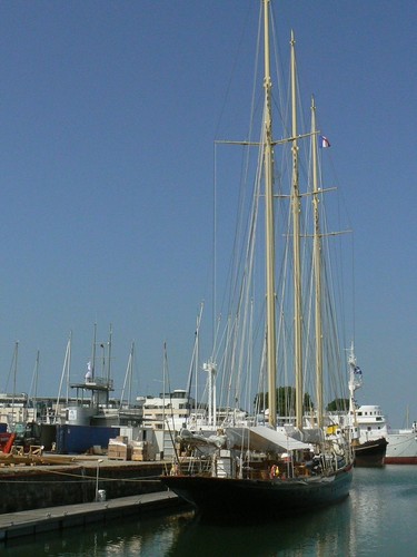 Atlantic being fitted out in la Rochelle, July 20010 © Pierre Alain Varreon