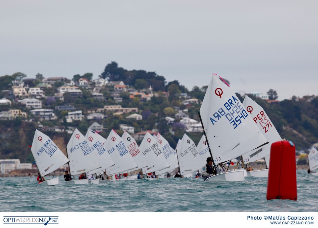 2011 Optimist Worlds, Day 1 © Matías Capizzano/Optiworlds http://www.capizzano.com/