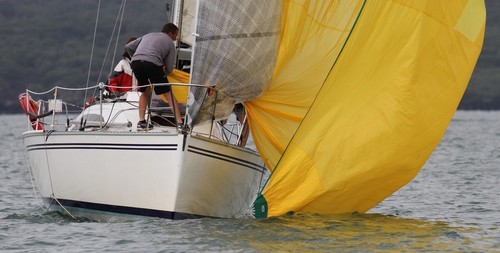 A wet drop in the 2012 Young 88 Nationals © Richard Gladwell www.photosport.co.nz