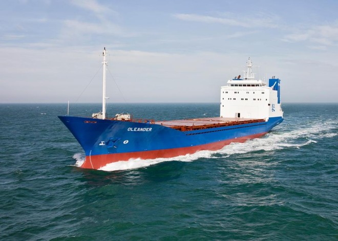 Oleander - to receive another award for the rescue of the Elle ©  SW