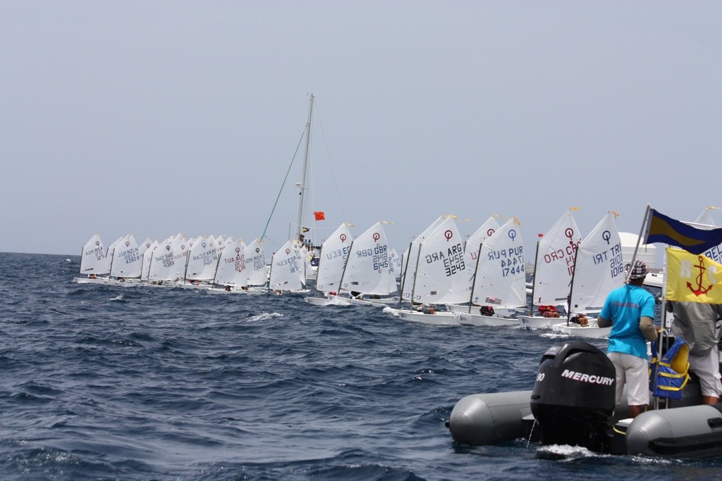 Race 4 Yellow flight...another general recall ! Day 4 2012 Optimist Worlds &copy; John Adair