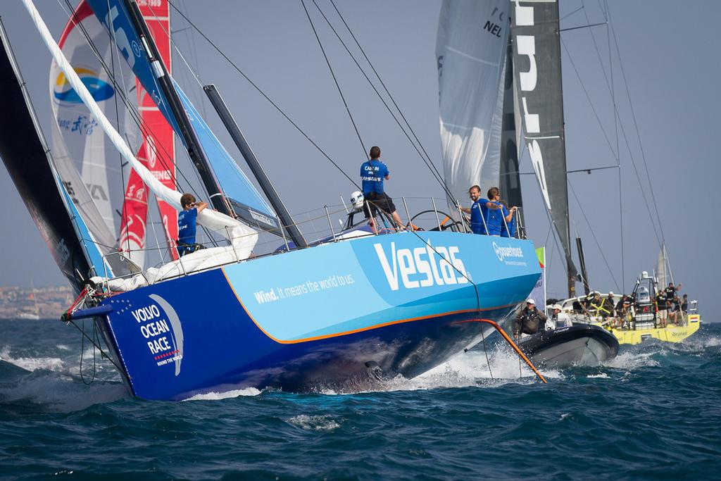 The bigger heel angle makes for interesting grinding in InPort races - Team Vestas Wind during the In-Port Race in Alicante. ©  Ainhoa Sanchez/Volvo Ocean Race